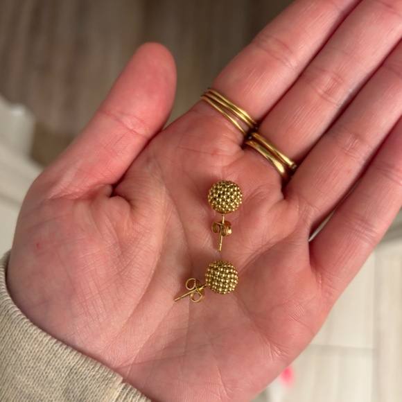LAGOS Caviar Gold Collection 18K Gold Stud Earrings - Picture 2 of 4